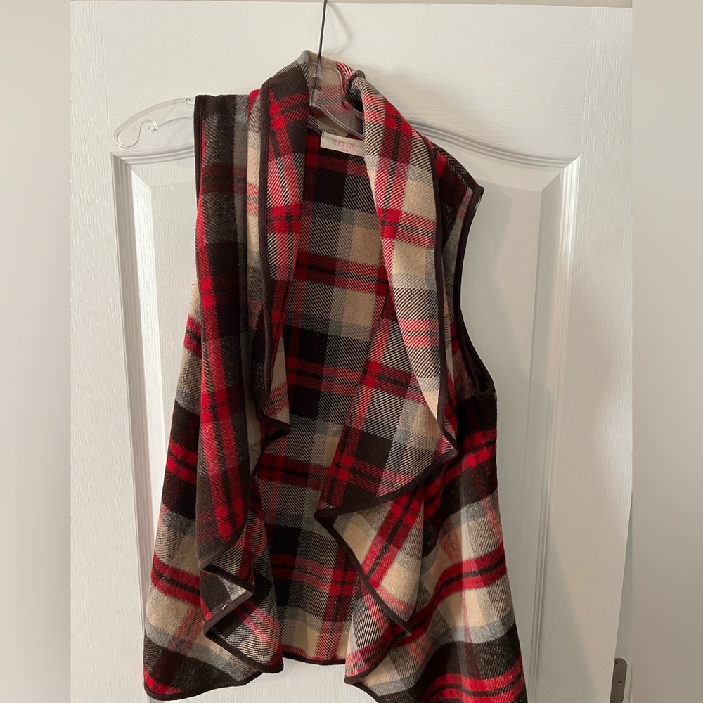 Wool blend cardigan vest